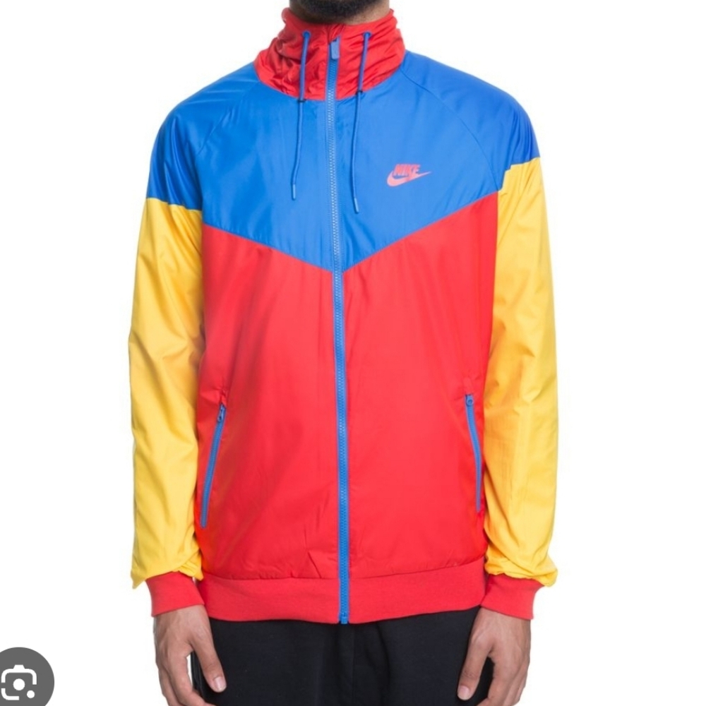 Nike Men's Vibrant Red and Yellow Windbreaker Windrunner